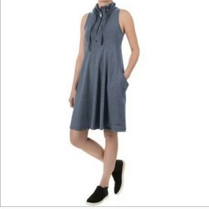DAKINI Blue Sleeveless Knit Shift Dress with Pockets